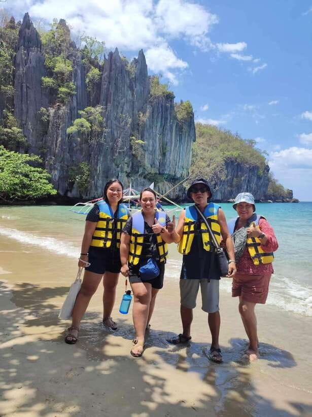 Puerto Princesa: Underground River Tour - Buenavista Viewdeck and the first look at Ulugan Bay