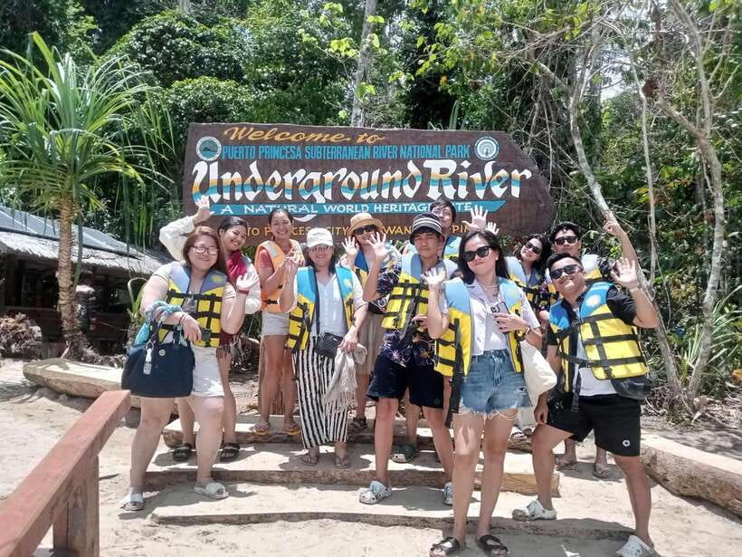 Puerto Princesa: Underground River Tour - What the paddleboat ride is really like