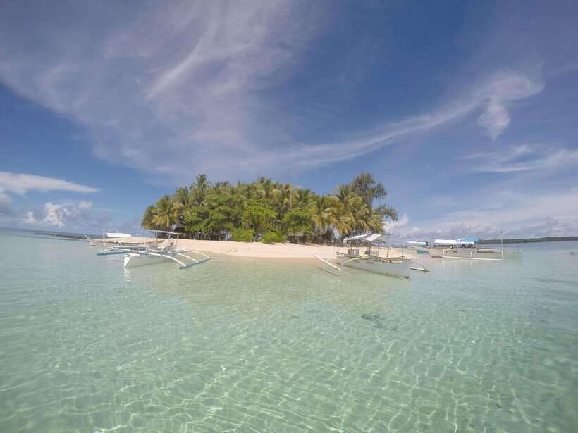 Siargao Island Hopping: Tri Island Tour - Shared and Private - Daku Island: the day’s social center