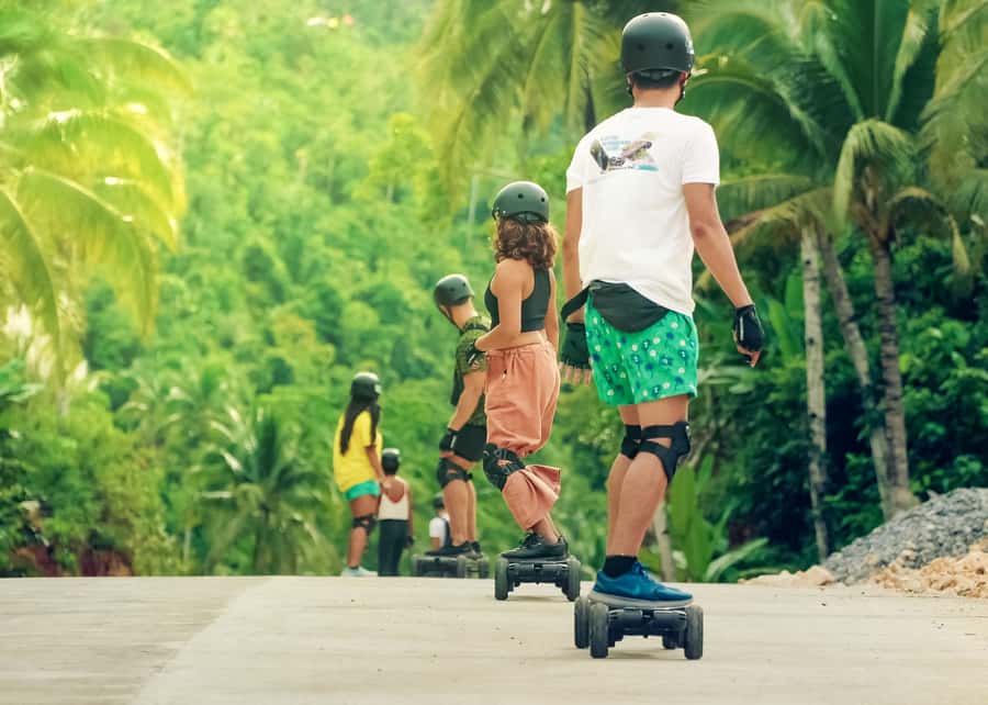 Siargao : Morning 1 Hour Guided Electric Skate Experience - What the Exway Atlas 2WD board means for beginners