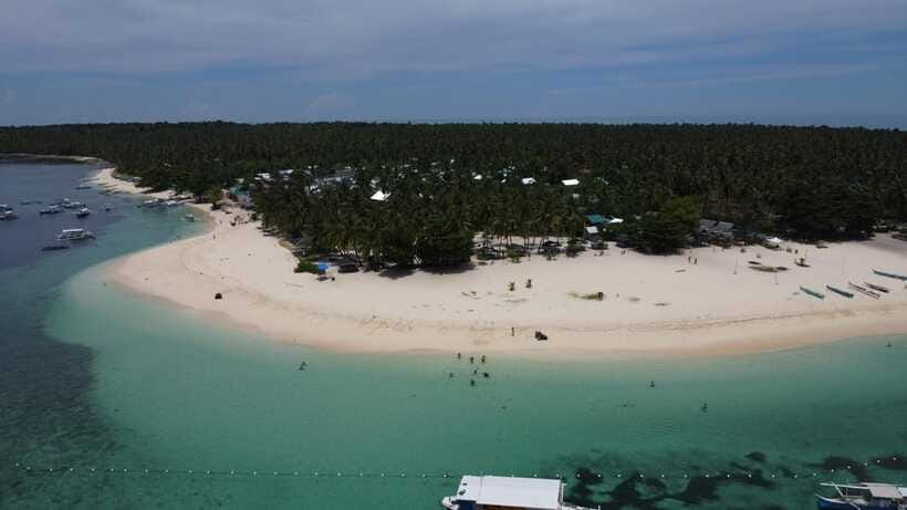 SIARGAO TRI-island DAKU/NAKED/GUYAM free drone/lunch - Daku Island, lunch and the longest beach stay