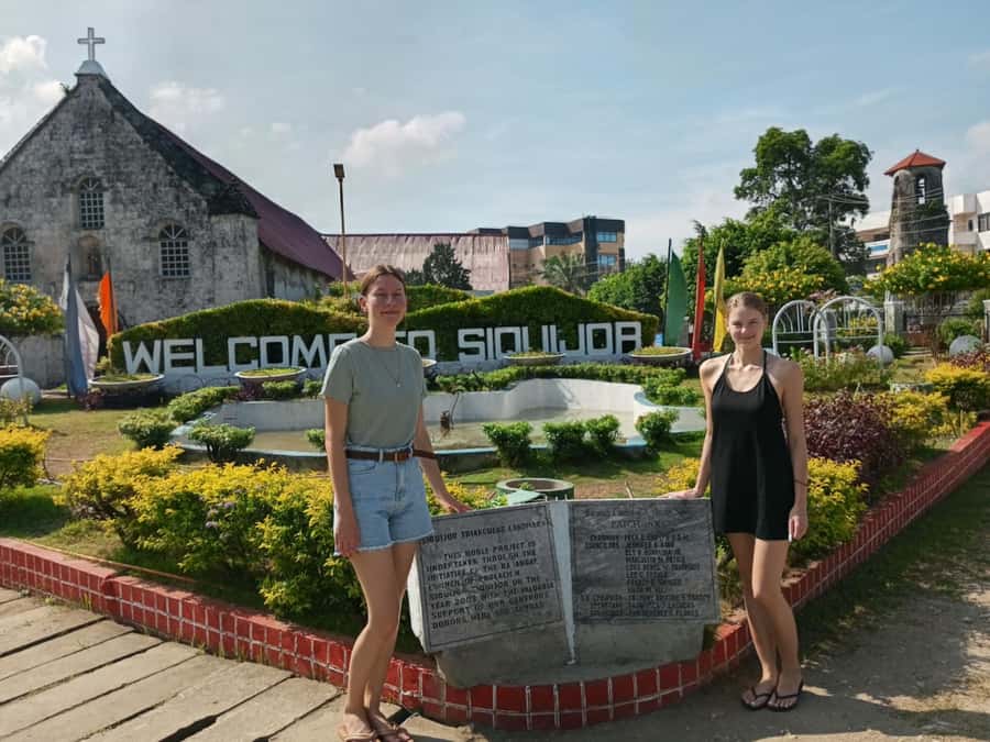 Siquijor: Siquijor Island Tour Cambugahay Falls Private - Lunch is your own decision