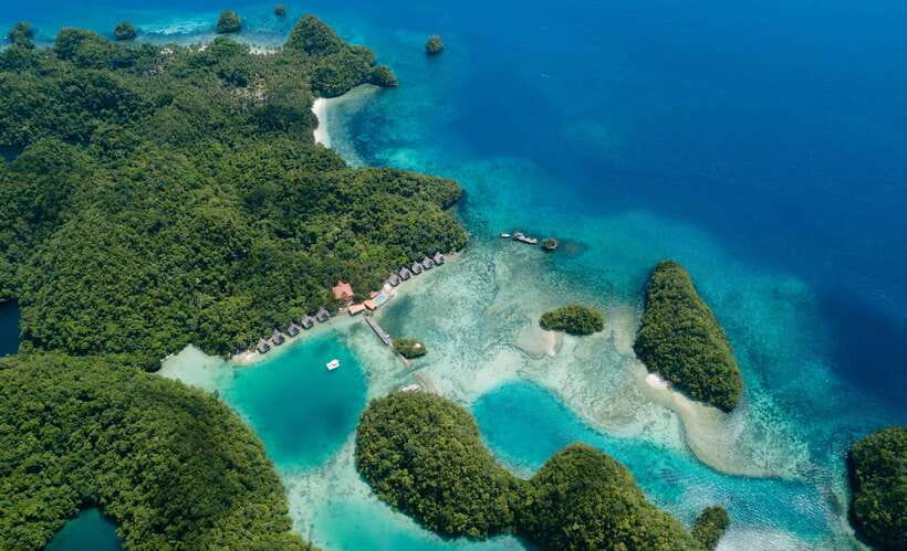 Sohoton Cove: Swim with Jellyfish & Explore Hidden Lagoons - Limestone walls, quiet lagoons, and short guided stops