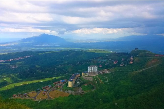 Spectacular Manila to Tagaytay: Full-Day Sightseeing Tour - What the Tagaytay morning is really like