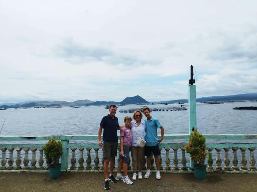Tagaytay: Taal Volcano Tagaytay Private Tour w/Jeepney Ride - Lunch and the practical middle of the day