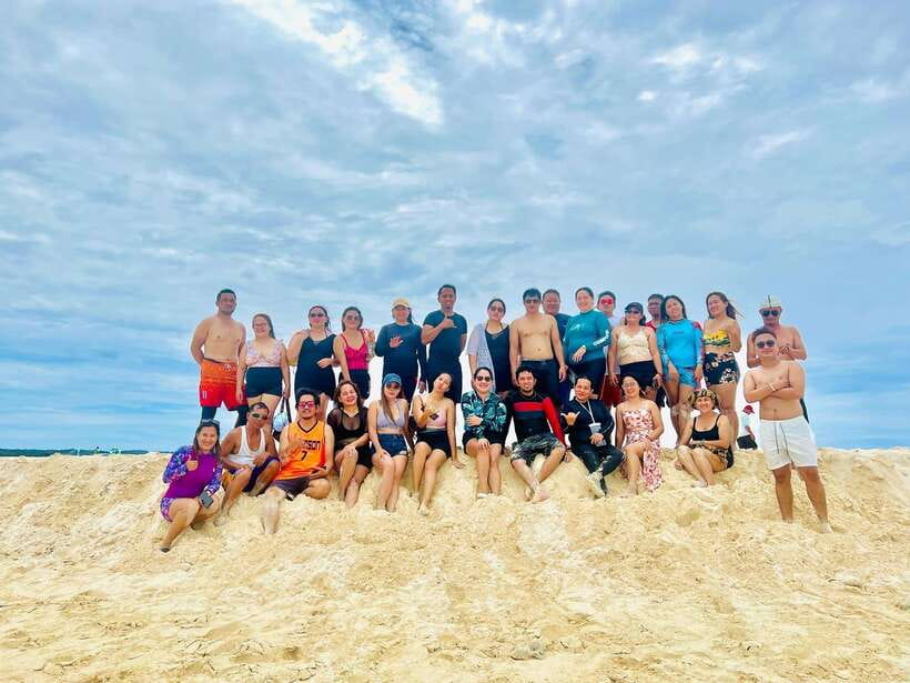 Tri island tour: Naked Island, Daku Island and Guyman Island - Guyam Island, the photo-friendly opening stop