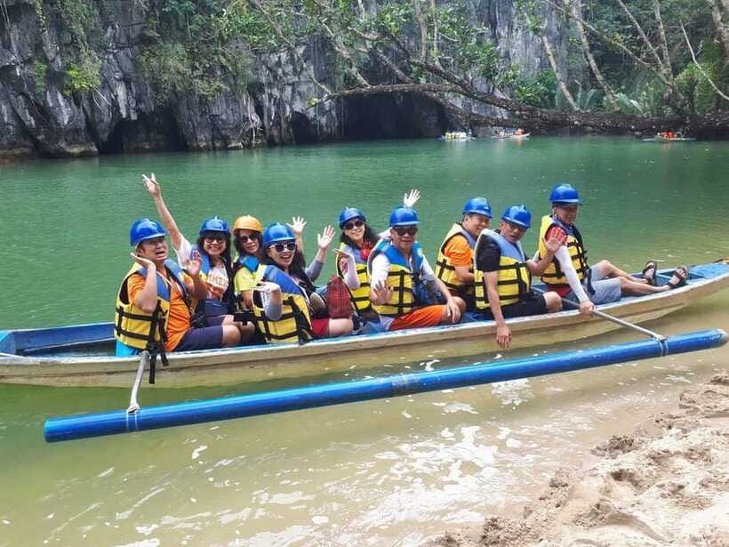 Underground River without Lunch - Entering the underground river